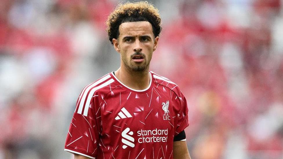Curtis Jones playing for Liverpool