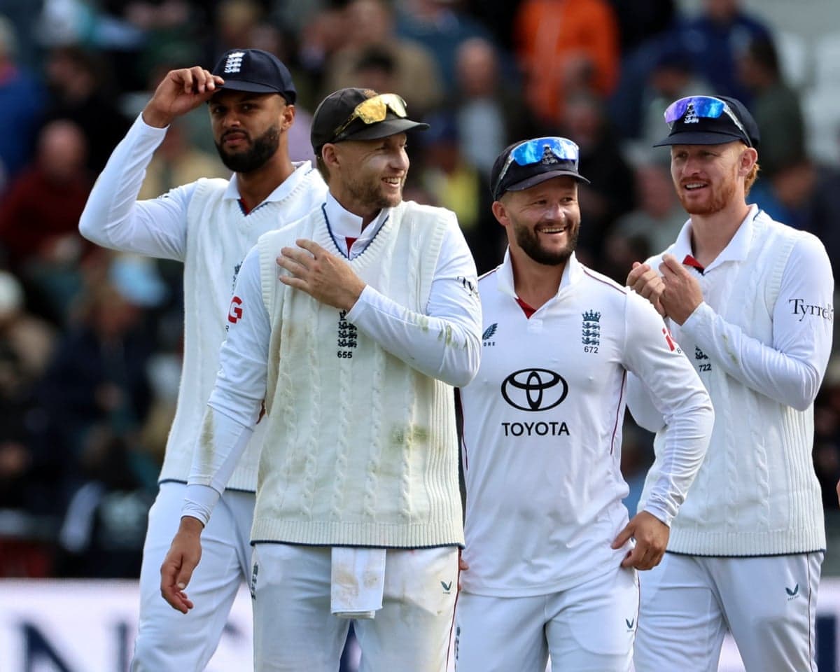 England captain Joe Root celebrates with his players