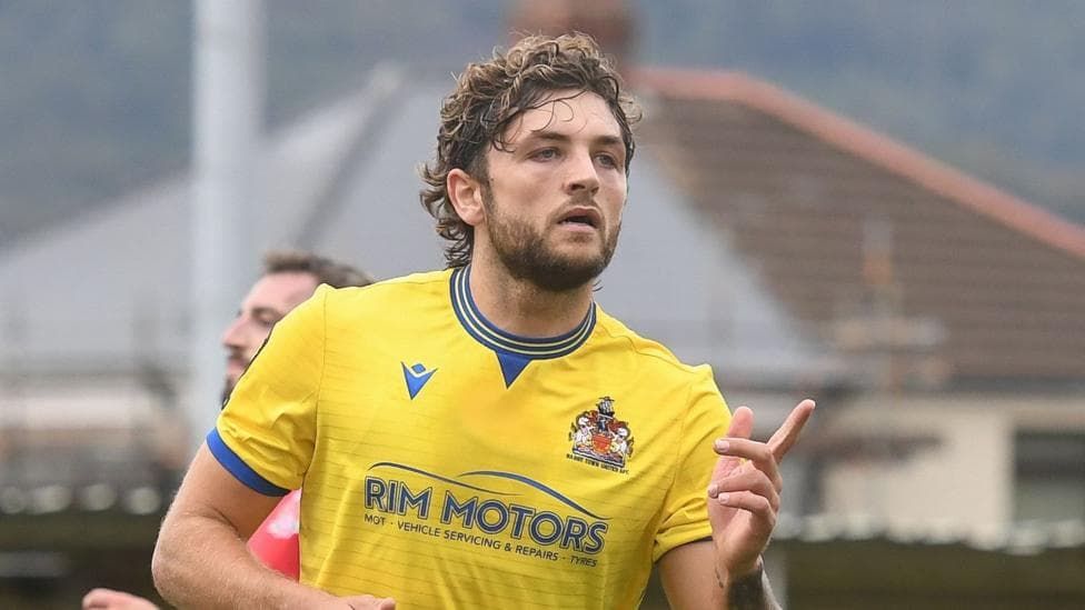 Elliott Dugan celebrates after scoring for Barry
