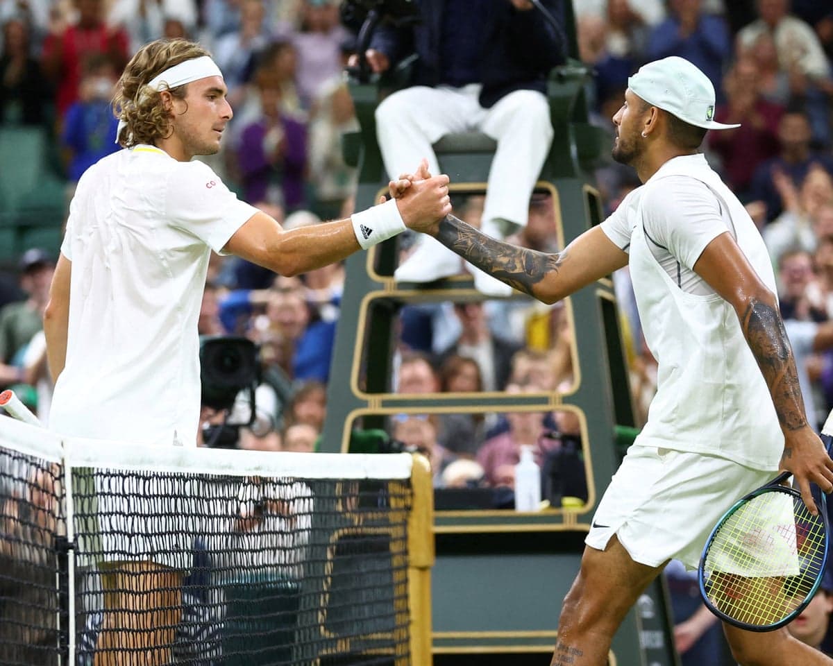Nick Kyrgios and Stefanos Tsitsipas met at Wimbledon in 2022