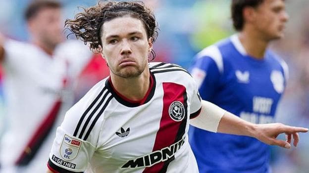 Callum O'Hare of Sheffield United celebrates against Cardiff City