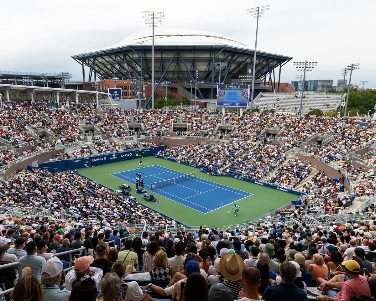 A general view of Matteo Berrettini against Stan Wawrinka at the 2026 US Open