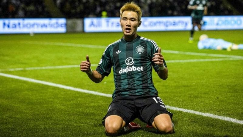 Celtic winger Yang Hyun-jun celebreates after scoring against St Mirren