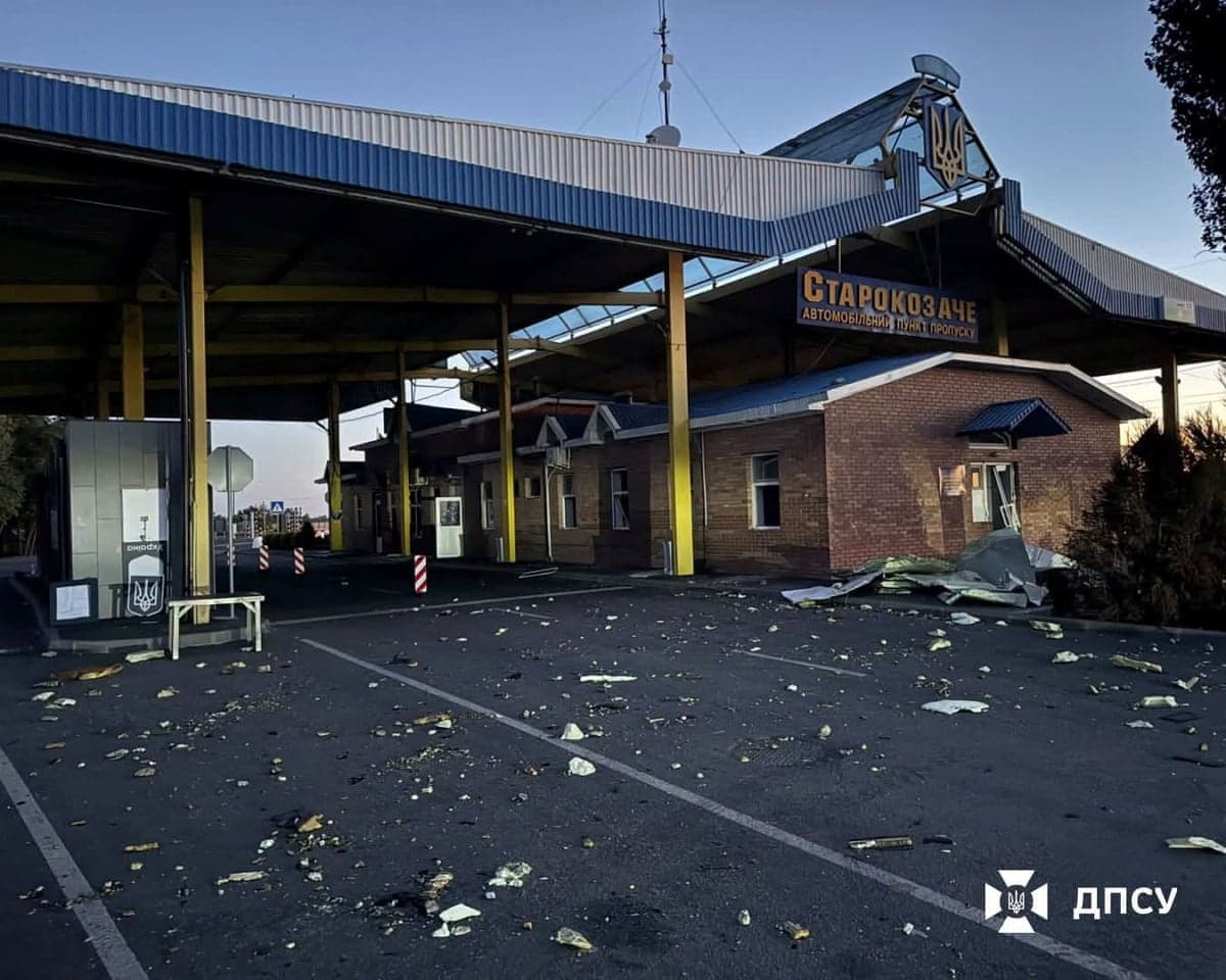 A Ukraine-Moldova border crossing сheck point Starokozache, following the strike which killed two people