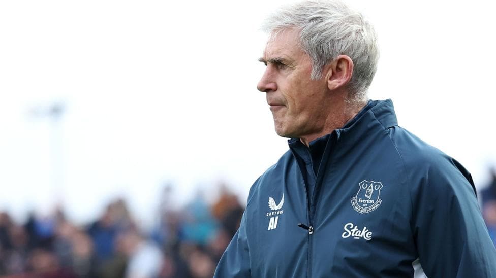 Alan Irvine before an Everton pre-season fixture at Accrington Stanley