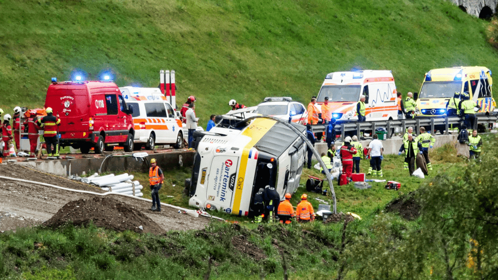 Emergency responders at the scene of an accident involving a travel coach in Susch in the canton of Grisons, Switzerland, 10 September 2026.