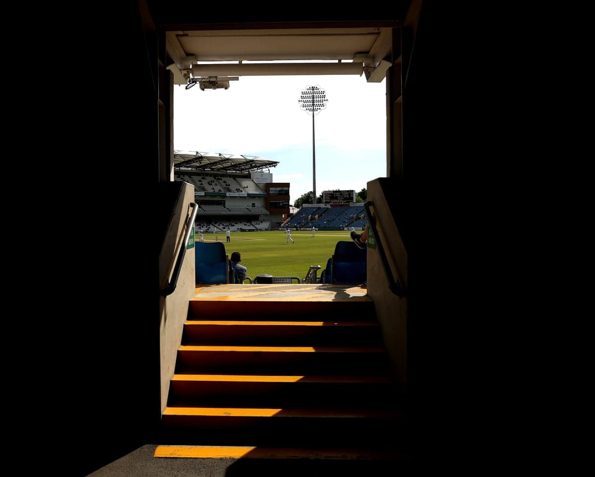 Headingley awaits as Somerset arrive in Yorkshire hoping to stretch their advantage at the top of Division One.
