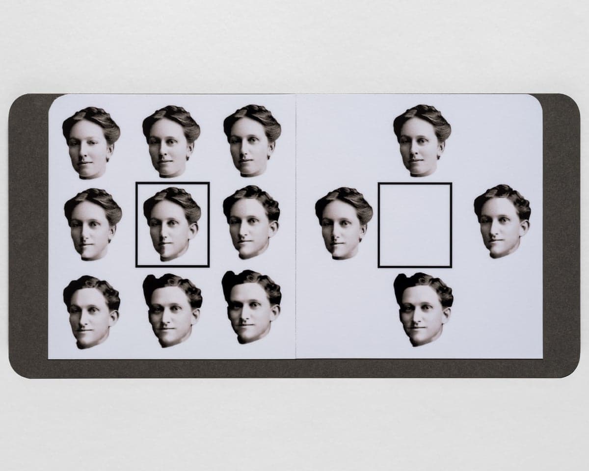 Rows of heads posed similarly