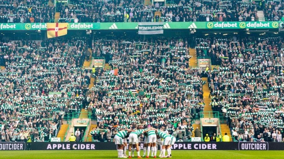 Celtic players form a huddle before Sunday's Scottish Premiership visit by Rangers