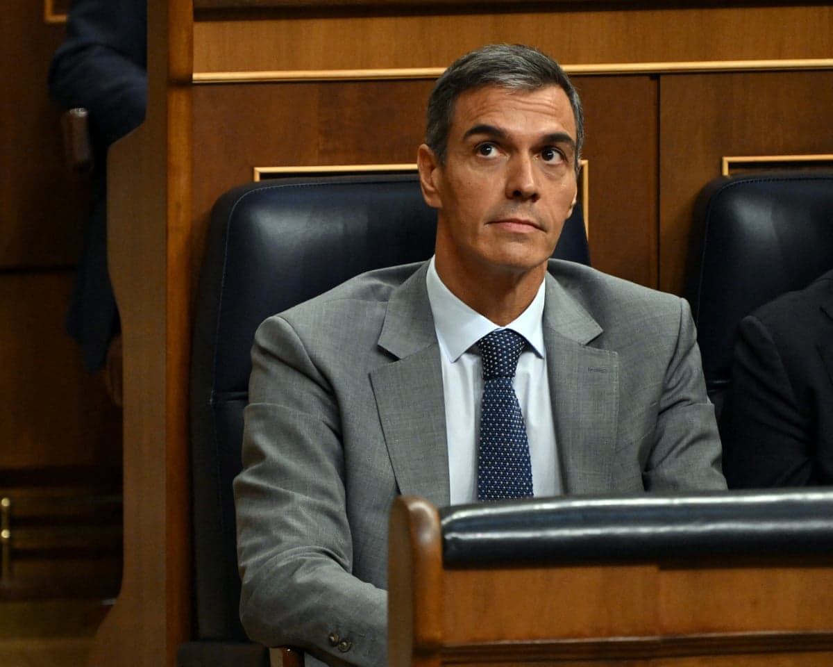 Pedro Sánchez attends an extraordinary parliamentary session to vote on a government housing decree on Friday