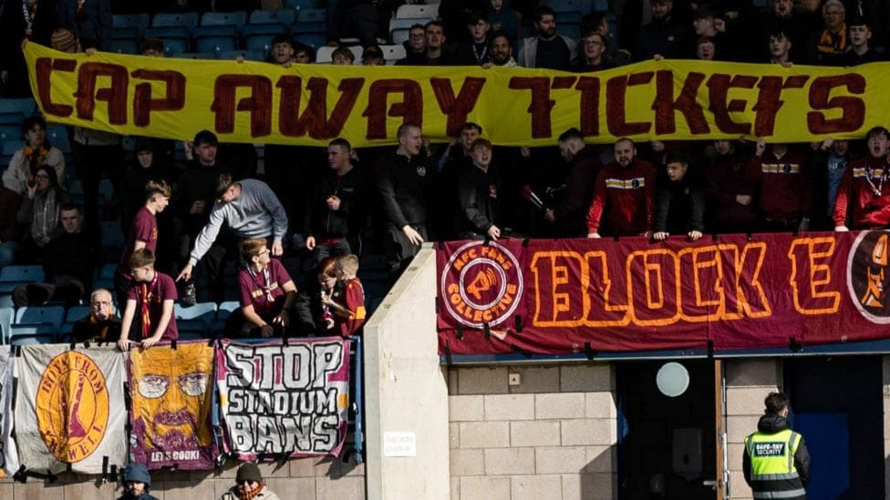 Motherwell fans